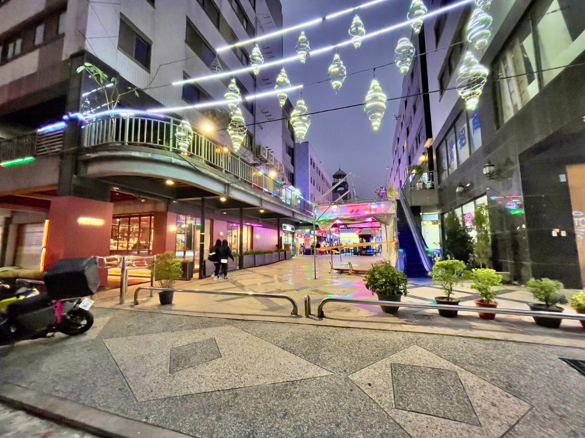 Oro旅宿 Taichung Eksteriør bilde